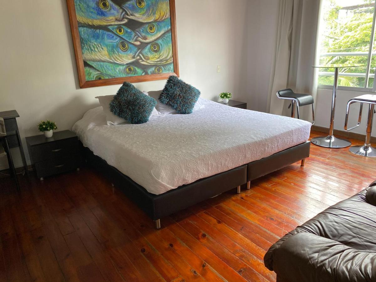 Hotel Lleras Premium #1 Medellín Extérieur photo
