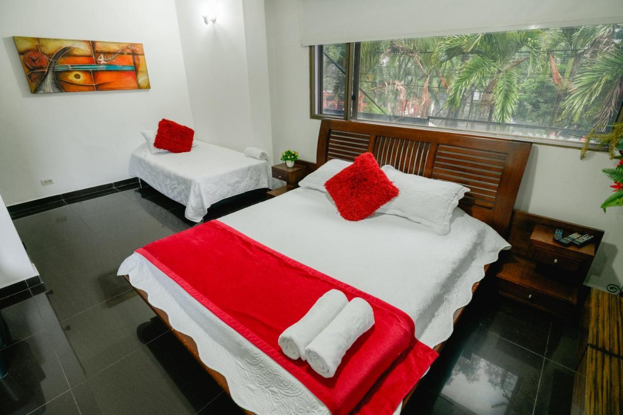 Hotel Lleras Premium #1 Medellín Extérieur photo